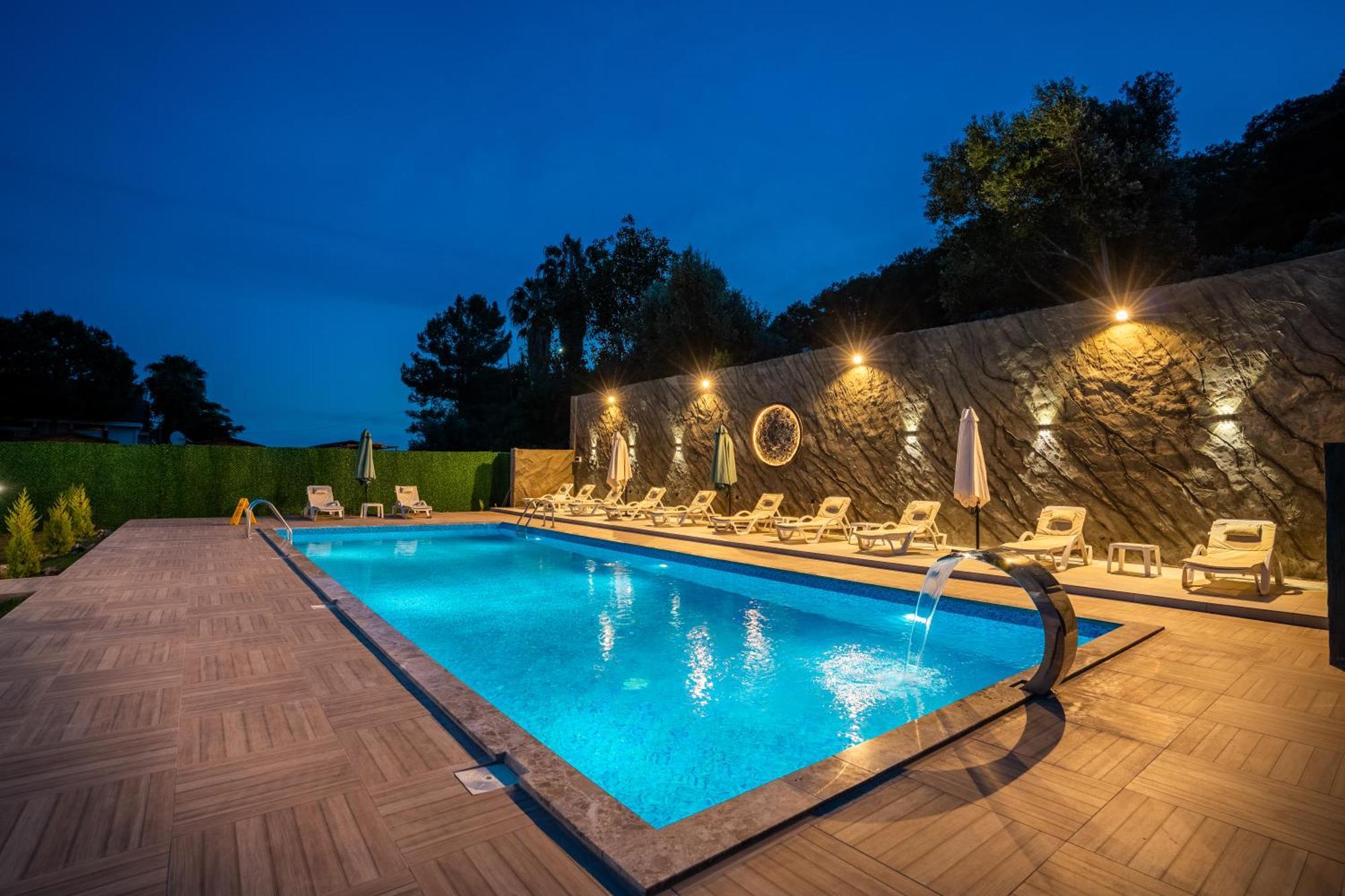 Karaoez Sapphire Bungalows Kumluca Esterno foto