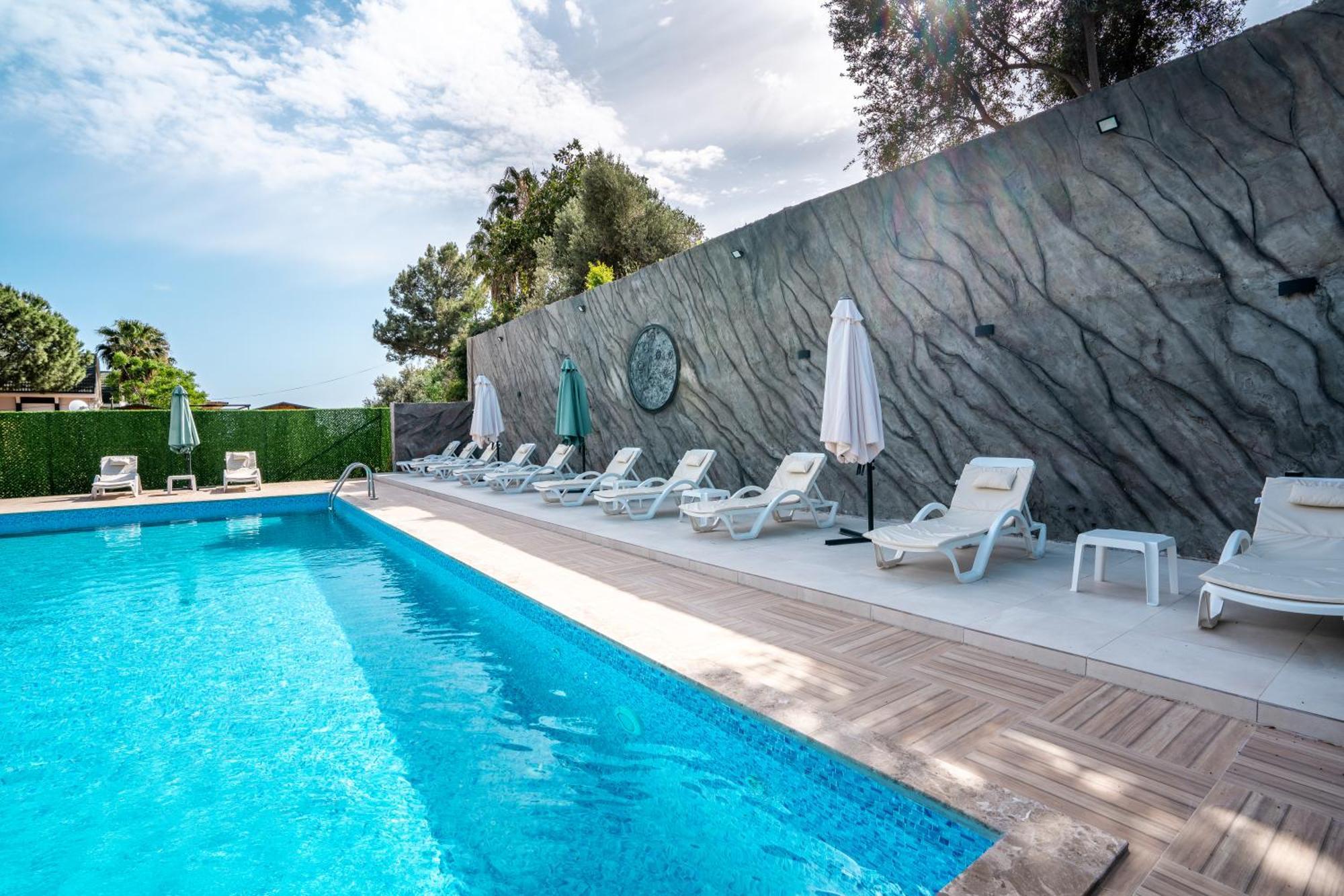 Karaoez Sapphire Bungalows Kumluca Esterno foto