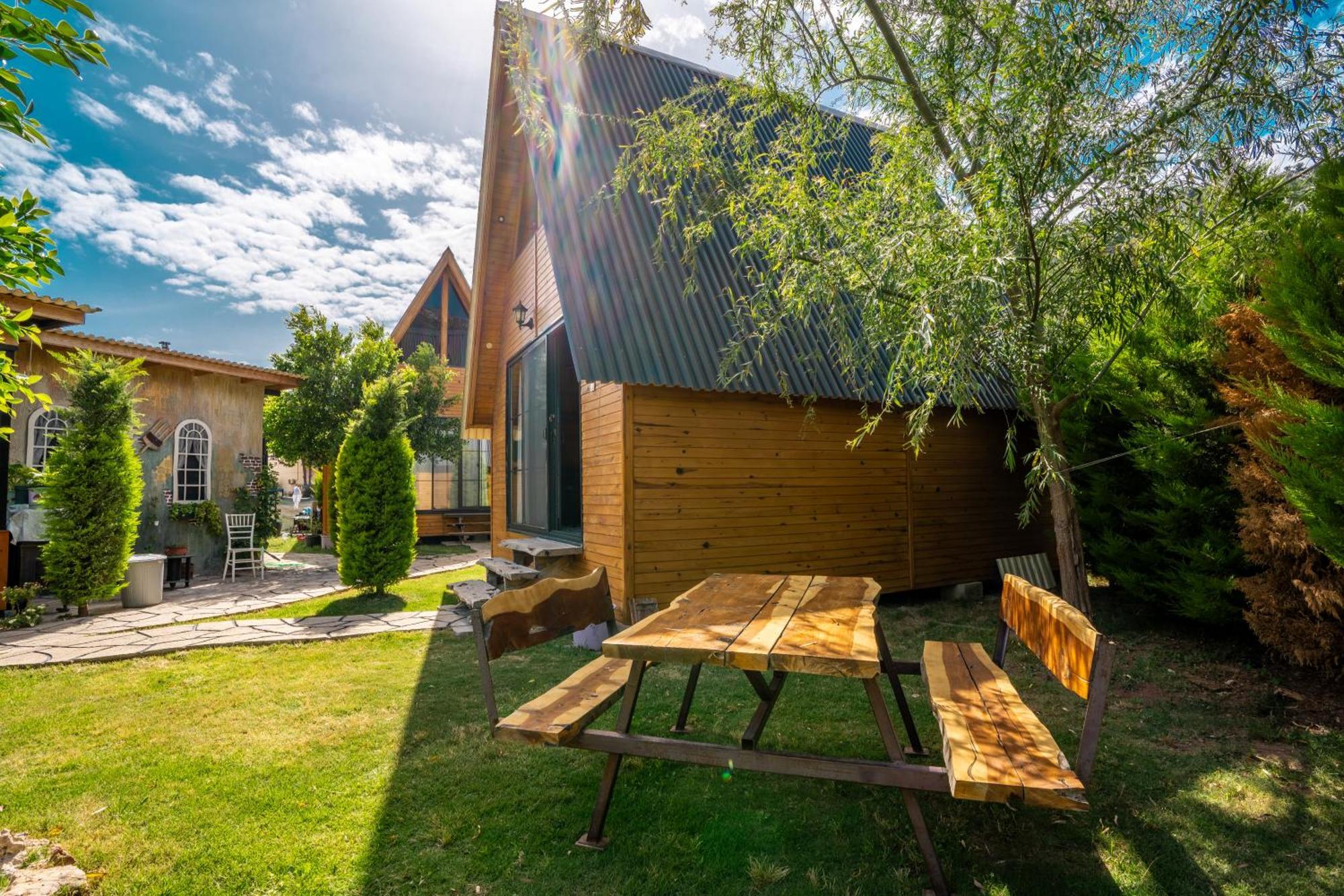 Karaoez Sapphire Bungalows Kumluca Esterno foto
