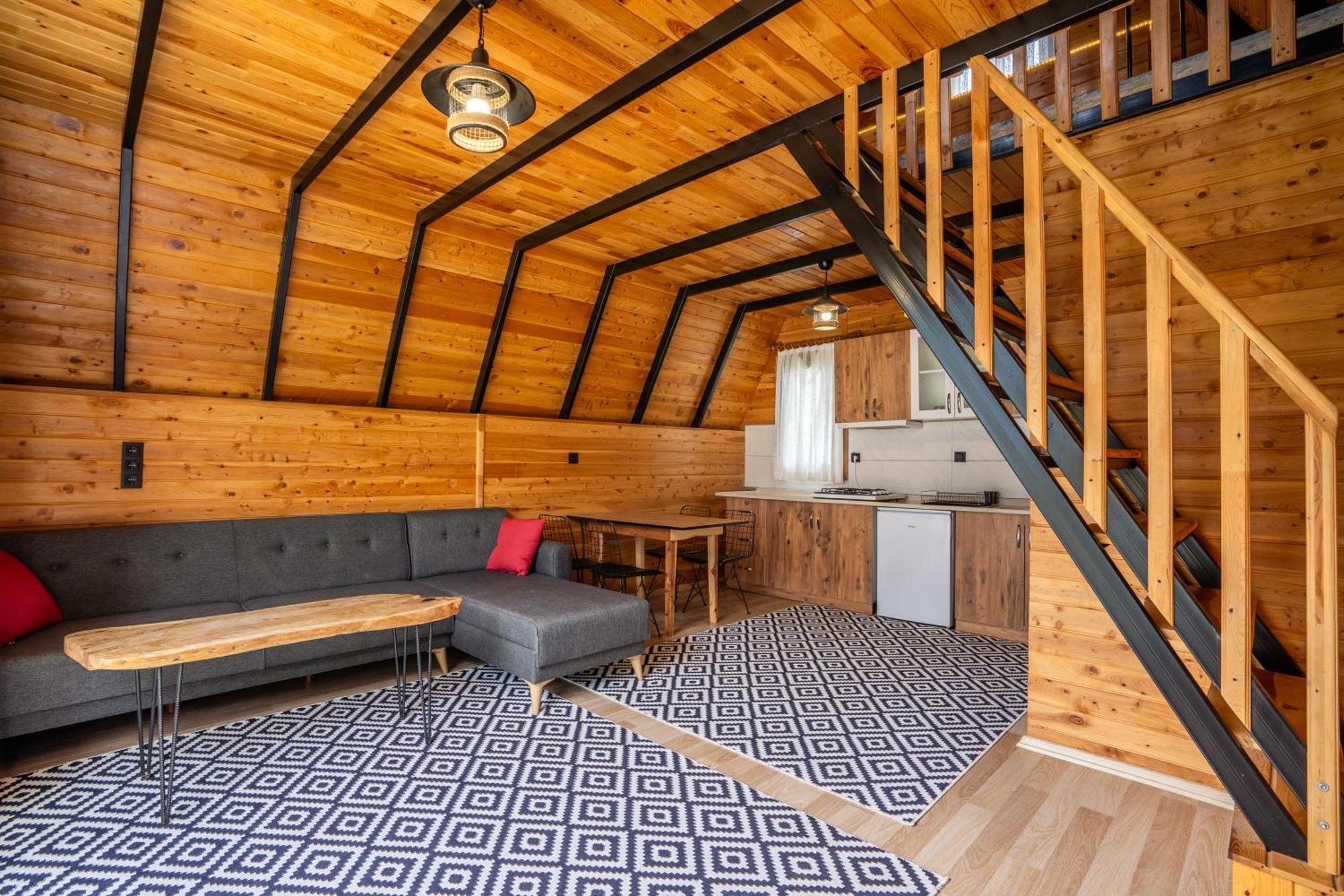 Karaoez Sapphire Bungalows Kumluca Esterno foto