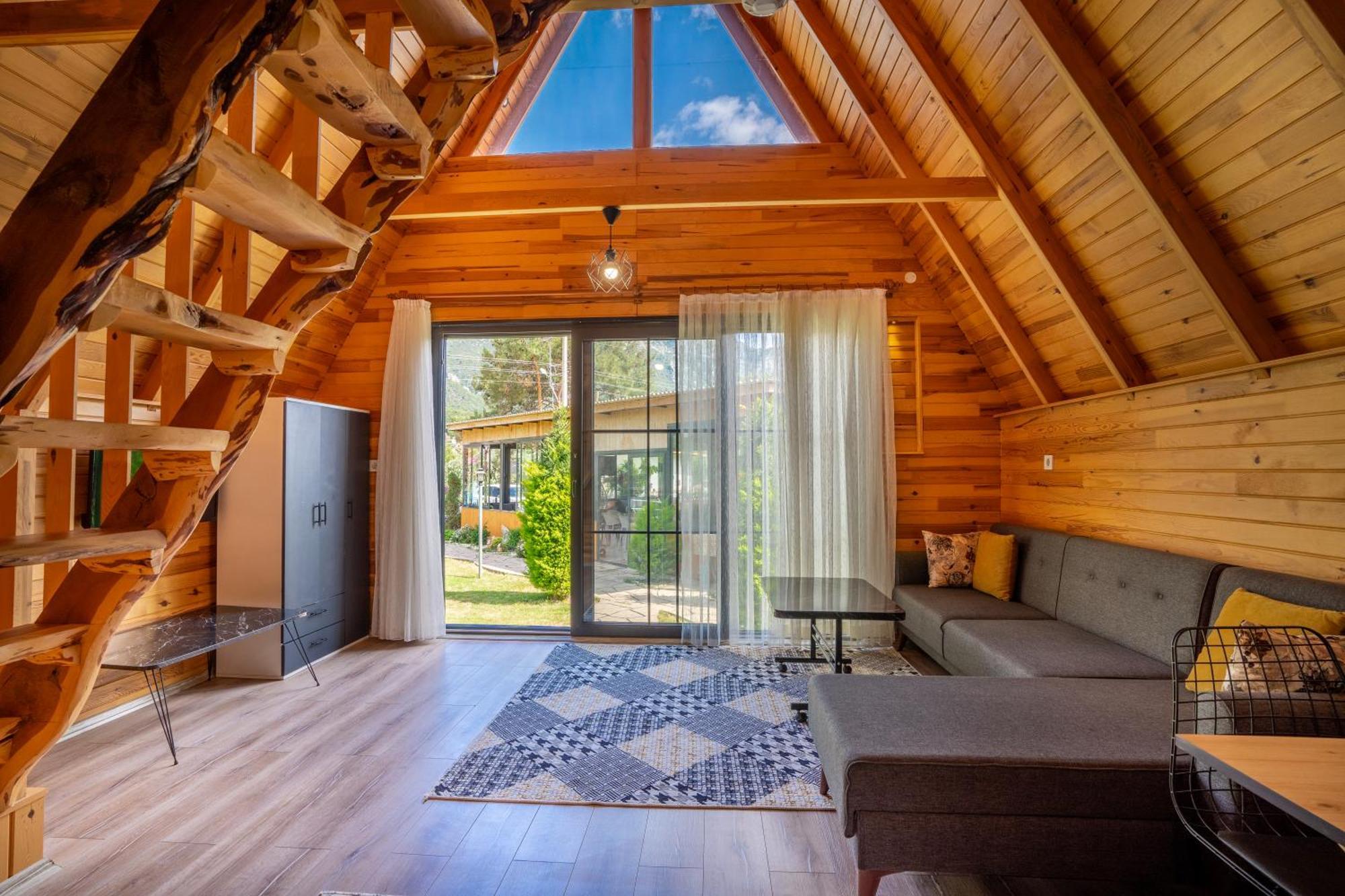 Karaoez Sapphire Bungalows Kumluca Esterno foto